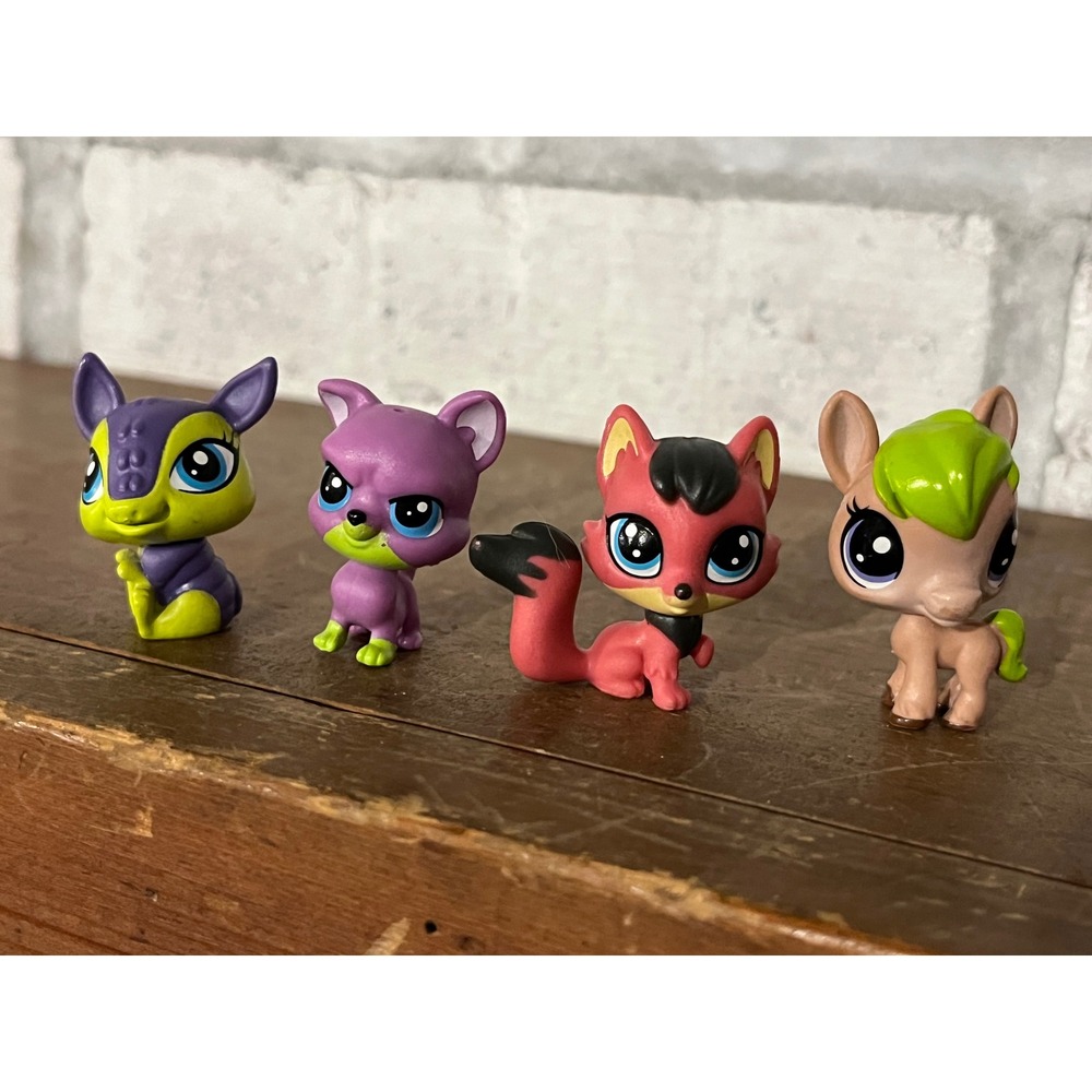 Lot of‎ 4 Littlest Pet Shop LPS Minis